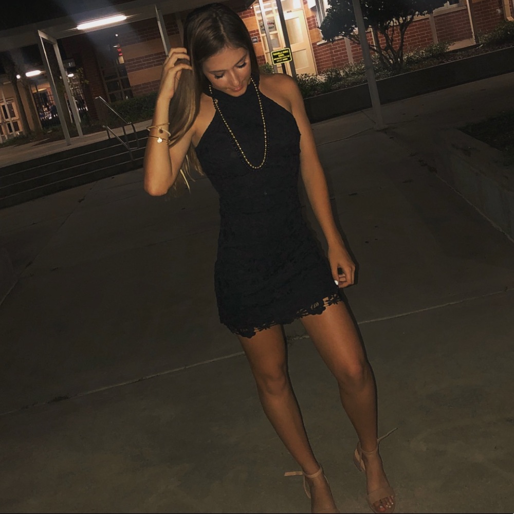 Lulus black dress